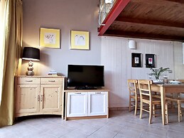 Luxury Cottage by Design Studio