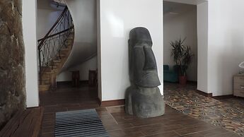 North South Hotel