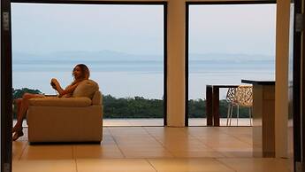 Fiji Luxury Pool Villa 2