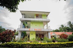 Hotel Neha Palace