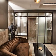 Hotel Wanted