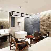 Hotel Wanted