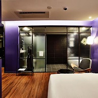 Hotel Wanted