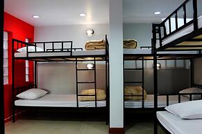 Home Base Hostel - Adults Only
