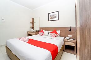 Maumu Hotel & Lounge