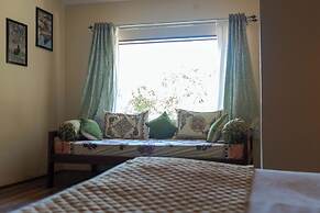 Greetoe Camp Panna