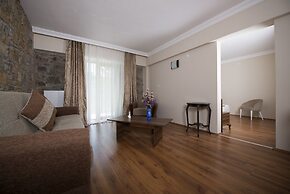 Kayabali Hotel
