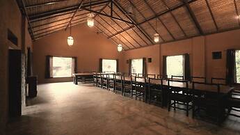 Karhandla Farm and Resort