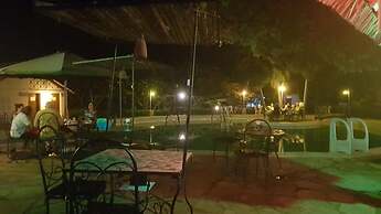 Makuti Villas Resort