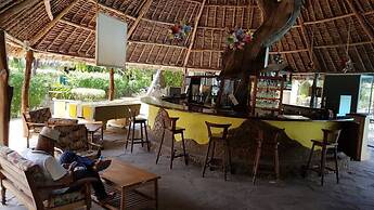 Makuti Villas Resort