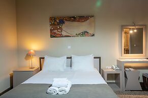 Gefyri Hotel