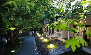 Gefyri Hotel