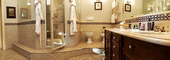 AQA Palace