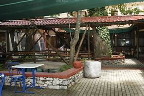 Lydia Hotel