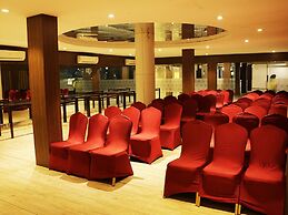 Hotel Ashray