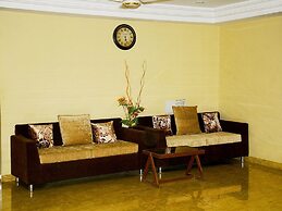 Hotel Ashray