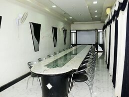 Hotel Ashray