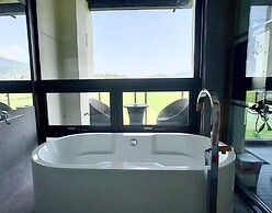 Aqua Star Villa