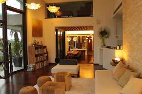 Aqua Star Villa