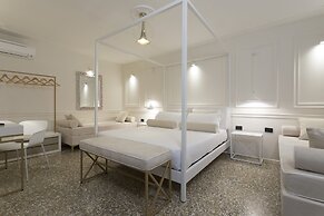 San Marco Suite 755