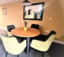 The New County Hotel