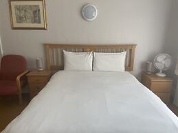 Brookside Lodge