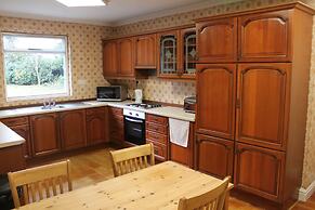 Brookside Lodge