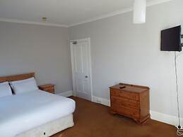 Brookside Lodge