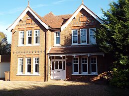 Brookside Lodge