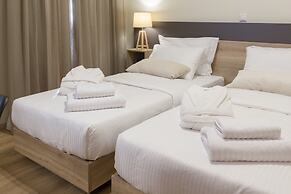 Hotel @ Syngrou Fix