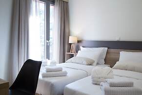 Hotel @ Syngrou Fix