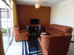 Samra Court
