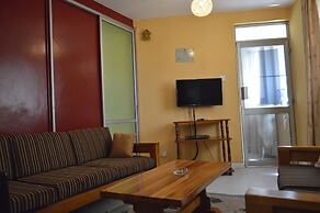 Samra Court