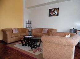 Samra Court