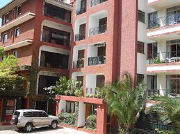 Samra Court