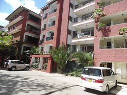 Samra Court