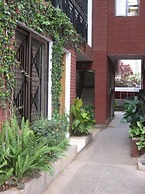 Samra Court