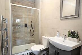 Central Serviced Apartments