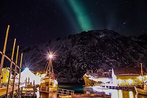 Nusfjord Village & Resort