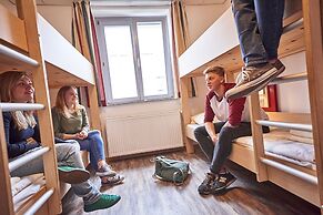 DJH Jugendgästehaus Bermuda3Eck Bochum - Hostel