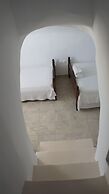 Marcos Rooms