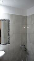 Marcos Rooms
