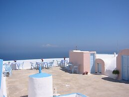 Marcos Rooms