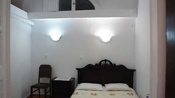 Marcos Rooms