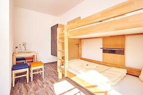 DJH Jugendgästehaus JBB Bielefeld - Hostel