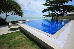 Wis Beach Khanom