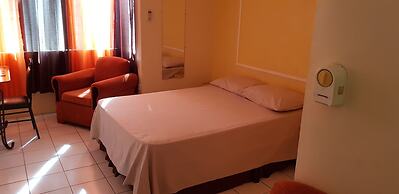 Comfortable Suite 1