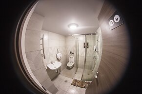 4U Capsule Hotel