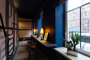 4U Capsule Hotel