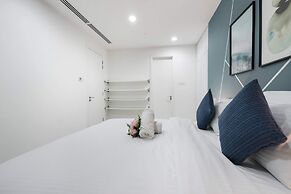 Binjai8 by Plush